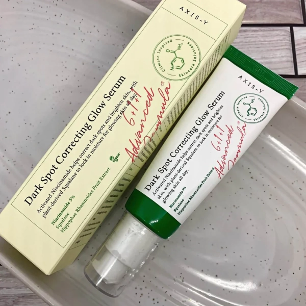 Dark Spot Correcting Glow Serum - Image 2